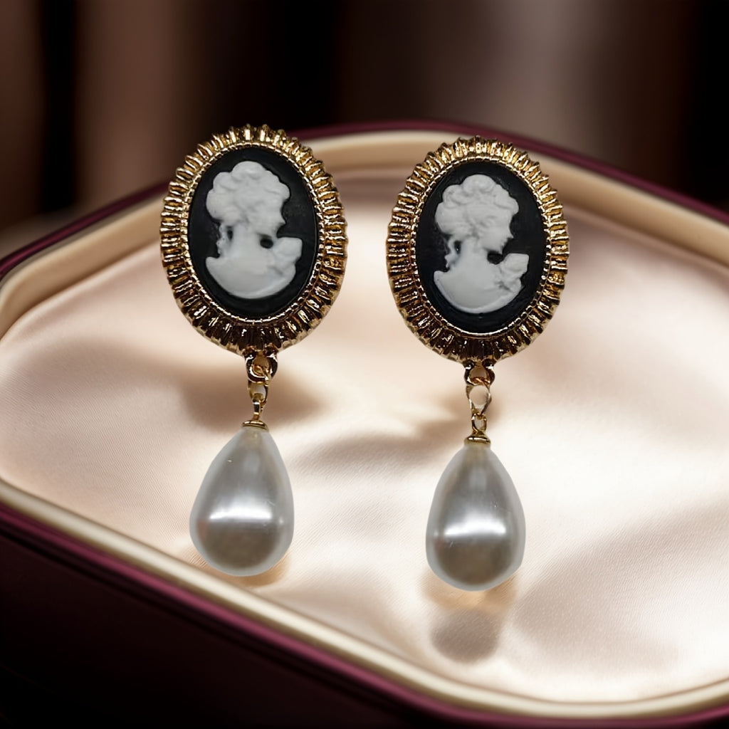 Par de Brincos Vintage Cameo Pérola Sereia Real | By Mireva