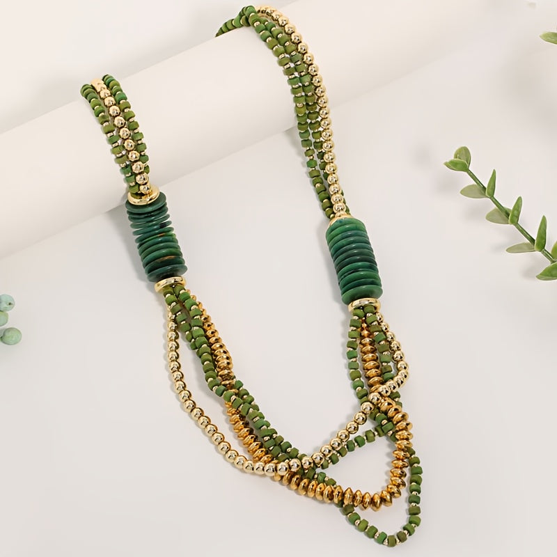 Colar Boho Multicamadas Contas Verdes Tubos Madeira | By Mireva