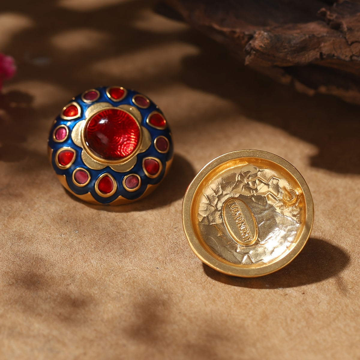 Brincos Vintage Floral Redondo Azul & Vermelho com Banho Ouro | By Mireva