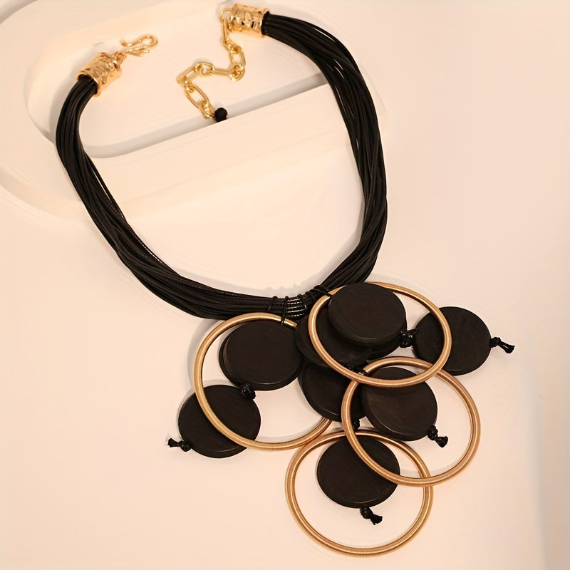 Colar Boho Multicamadas Corda Preta Anéis Madeira Dourados | By Mireva