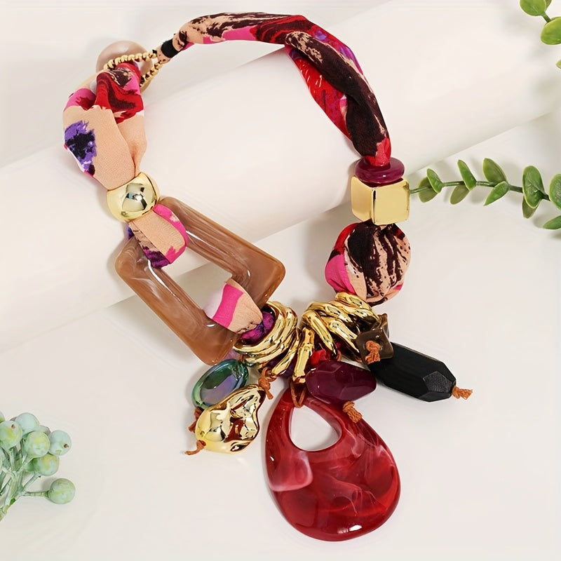 Colar Boho Tecido Verde & Pingentes Maxi | By Mireva