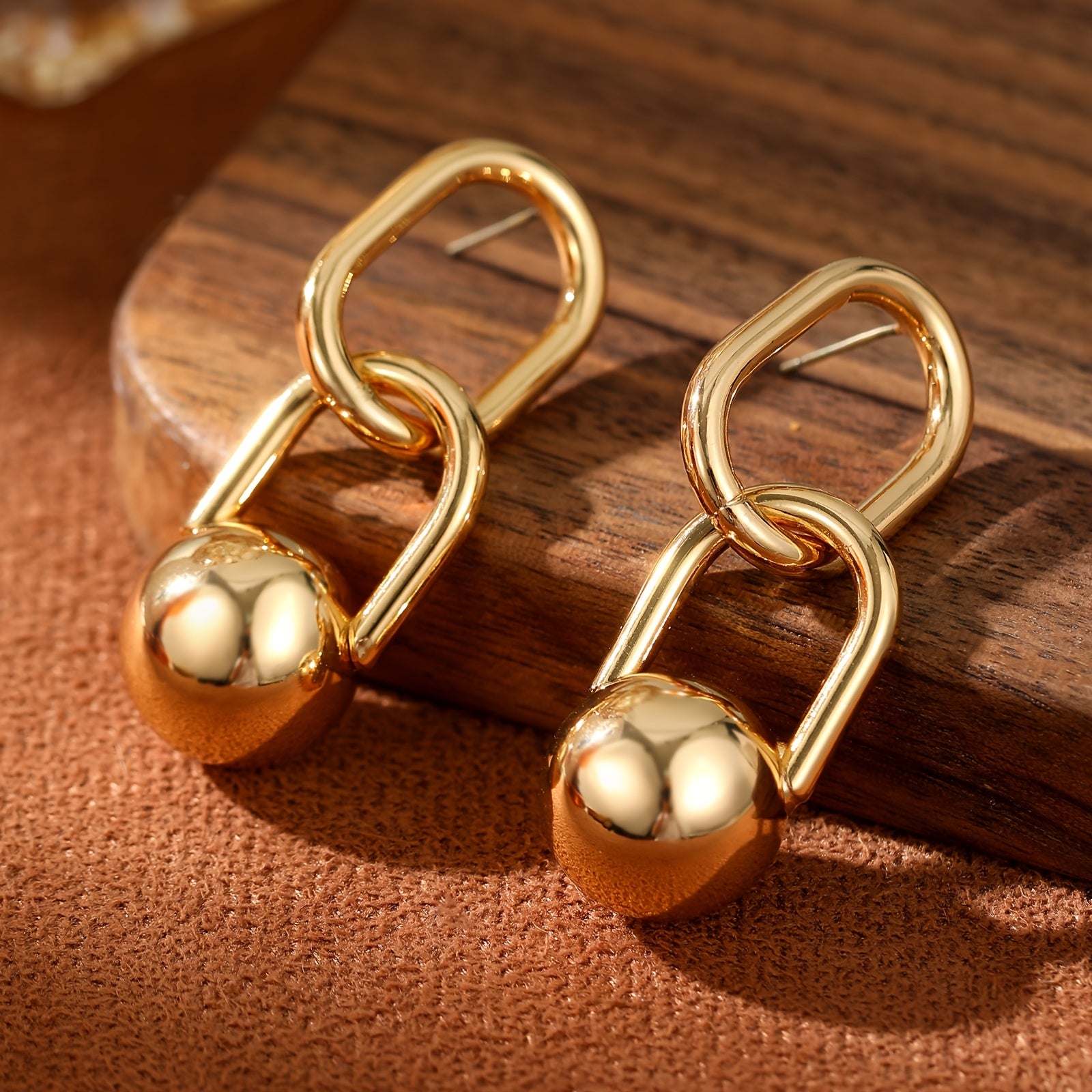 Par de Brincos Argola Dupla Elos Bola Dourada | By Mireva