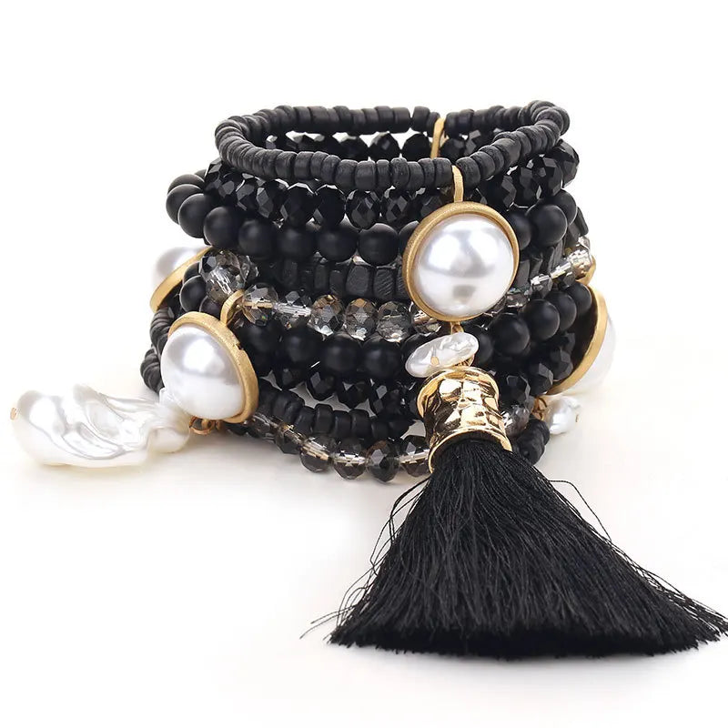 Pulseira Maxi Preta Boho Chic — Miçangas, Pérolas Sintéticas & Tassel, Luxo Artesanal