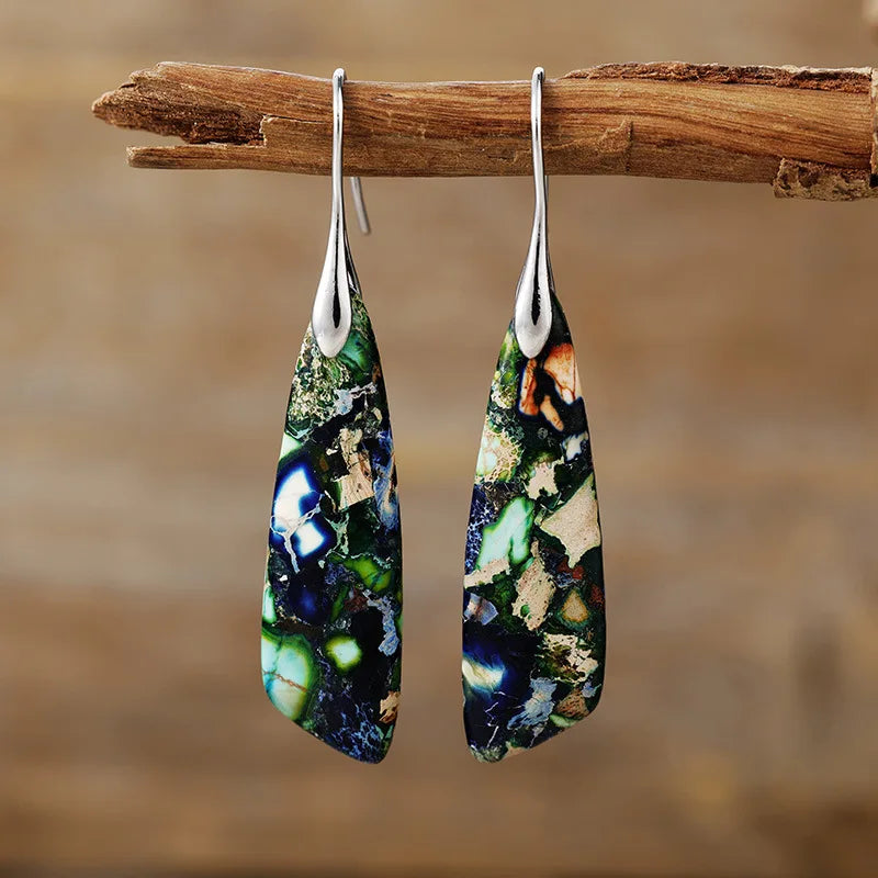 Brinco Longo de Pedra Natural Multicolorida