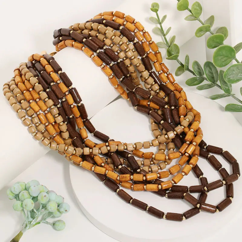 Colar Multicamadas Contas Madeira Tons Terra | By Mireva