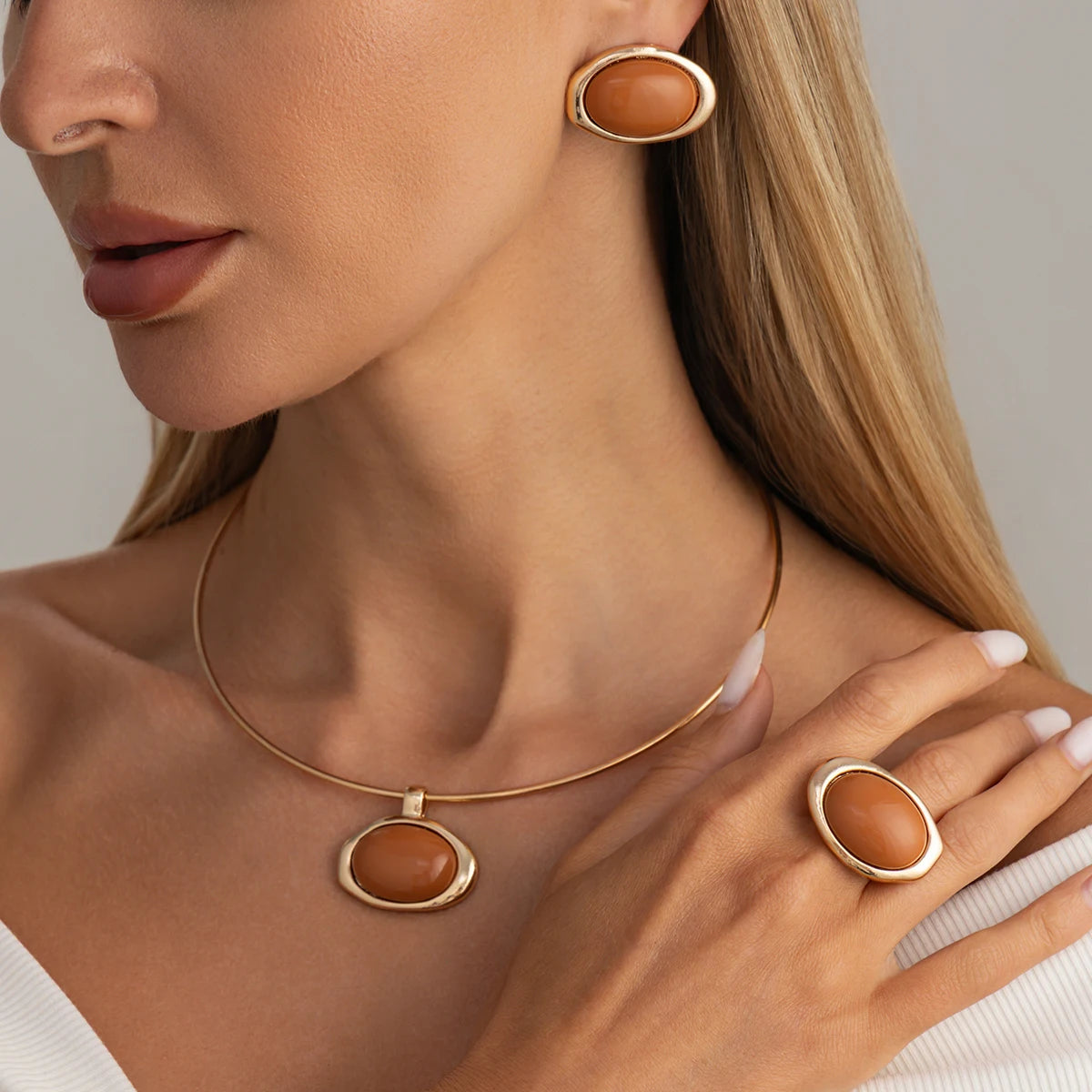 Conjunto de Joias Âmbar Dourado