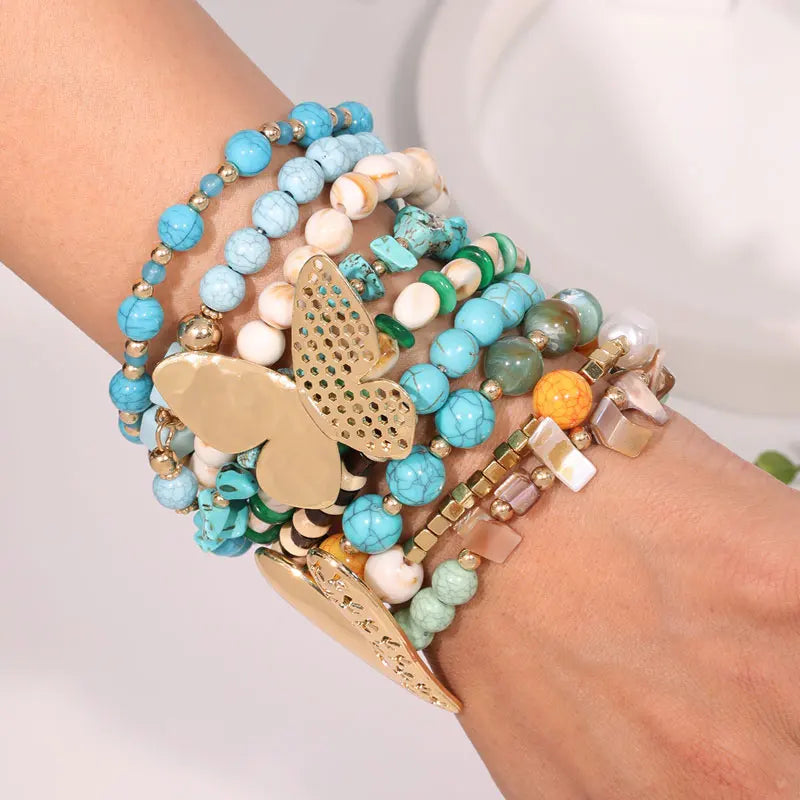 Pulseira Boho com Contas e Pingente de Coração