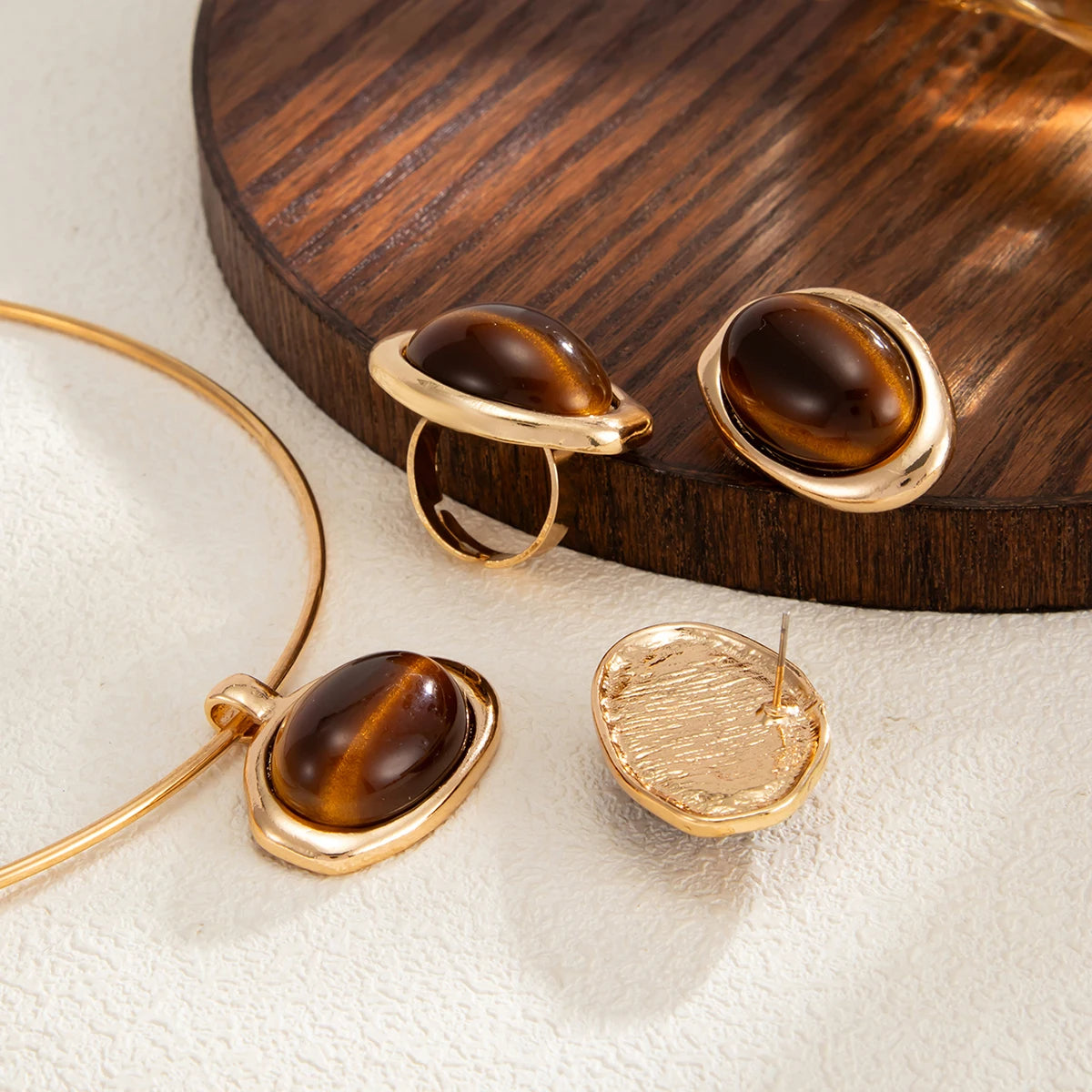 Conjunto de Joias Âmbar Dourado