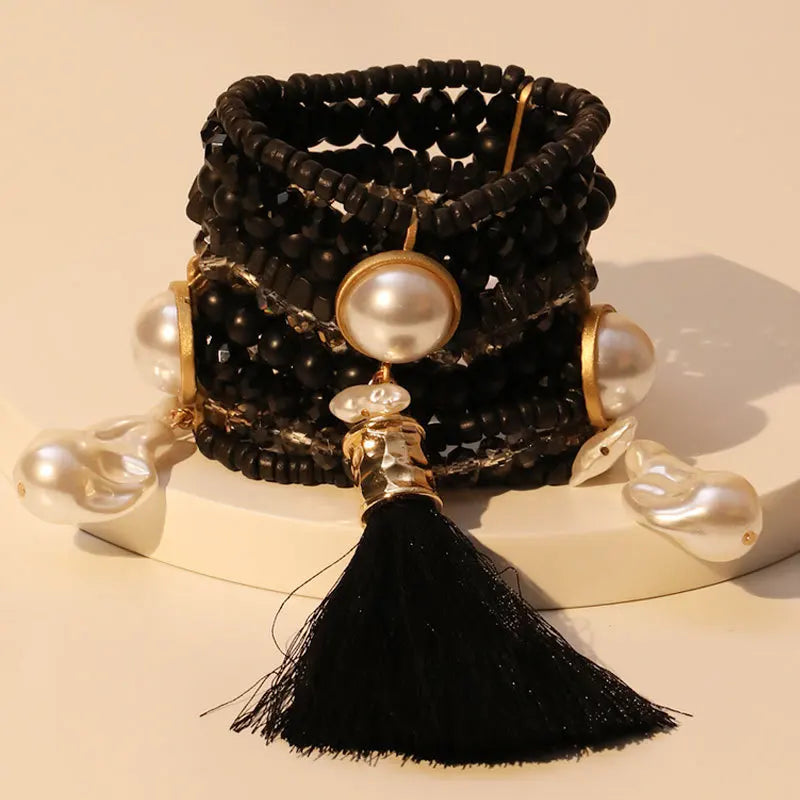 Pulseira Maxi Preta Boho Chic — Miçangas, Pérolas Sintéticas & Tassel, Luxo Artesanal