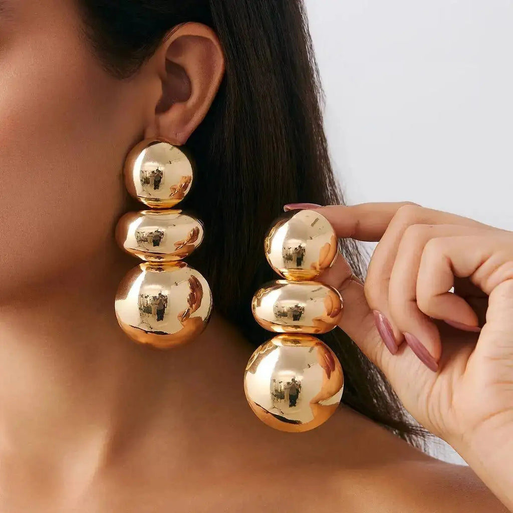 Brinco Esferas Douradas Maxi | By Mireva
