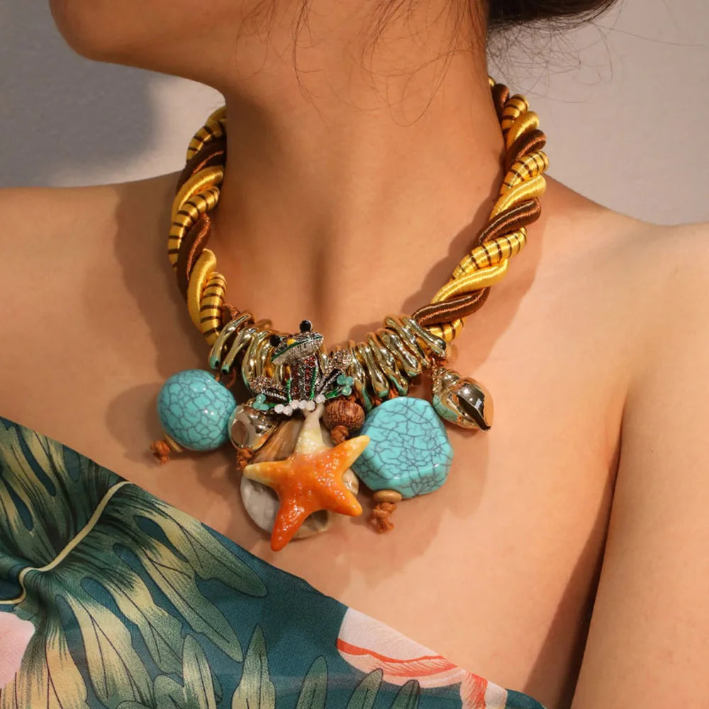 Colar Statement Estrela-do-Mar & Sapo Tropical | By Mireva