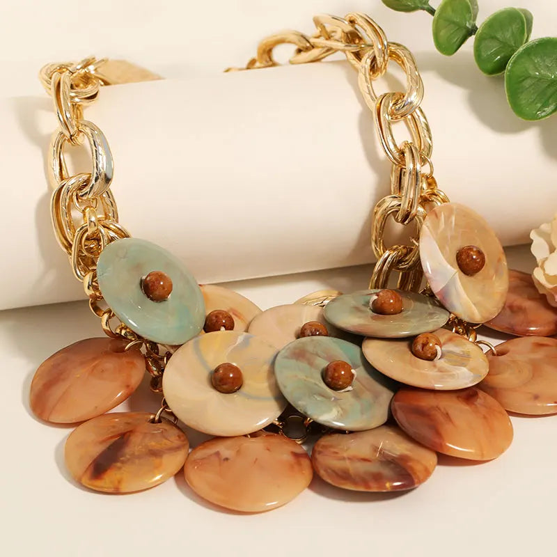Colar Boho Corrente Dourada & Discos Marmorizados | By Mireva