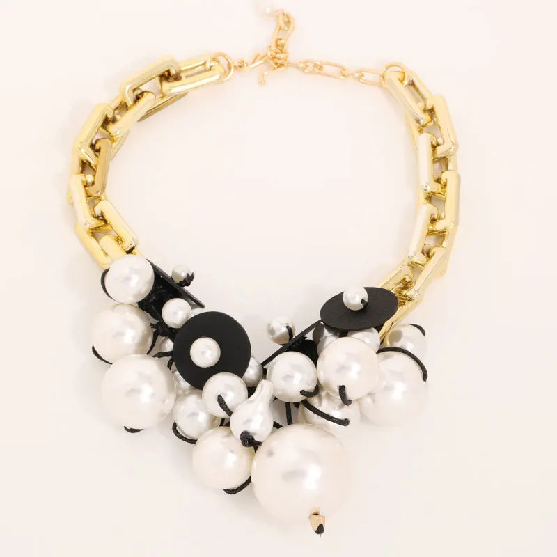 Colar Statement Corrente Dourada & Maxi Pérolas | By Mireva