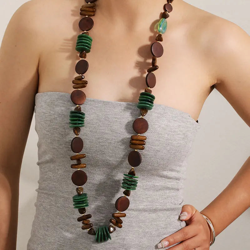 Colar Boho Longo Madeira & Turquesa | By Mireva