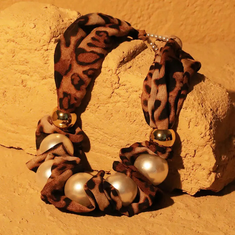 Colar Statement Onça & Pérolas Maxi | By Mireva