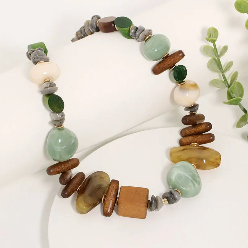 Colar Boho Pedras Naturais Tons Terra & Verde | By Mireva