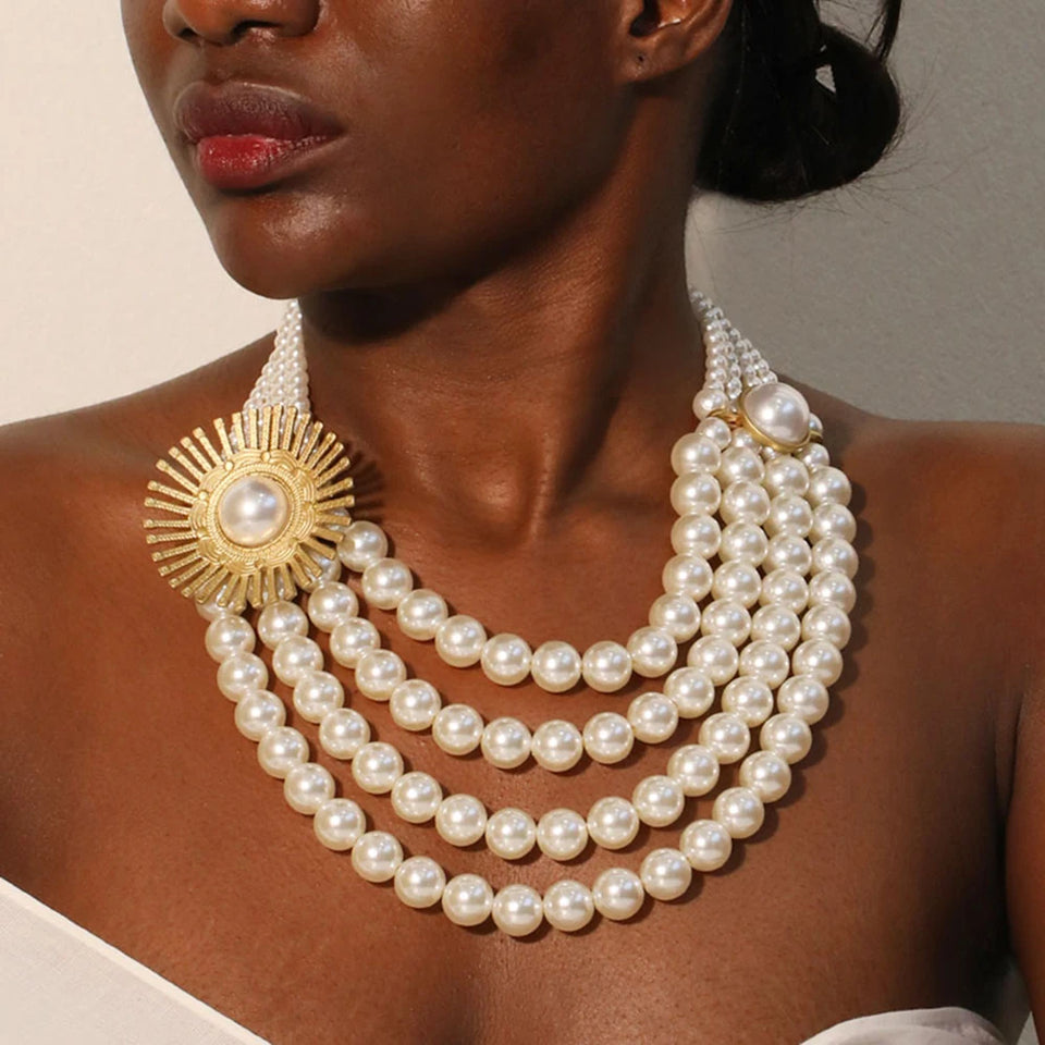 Colar Statement Vintage Pérolas Multi-Fios Girassol Dourado | By Mireva