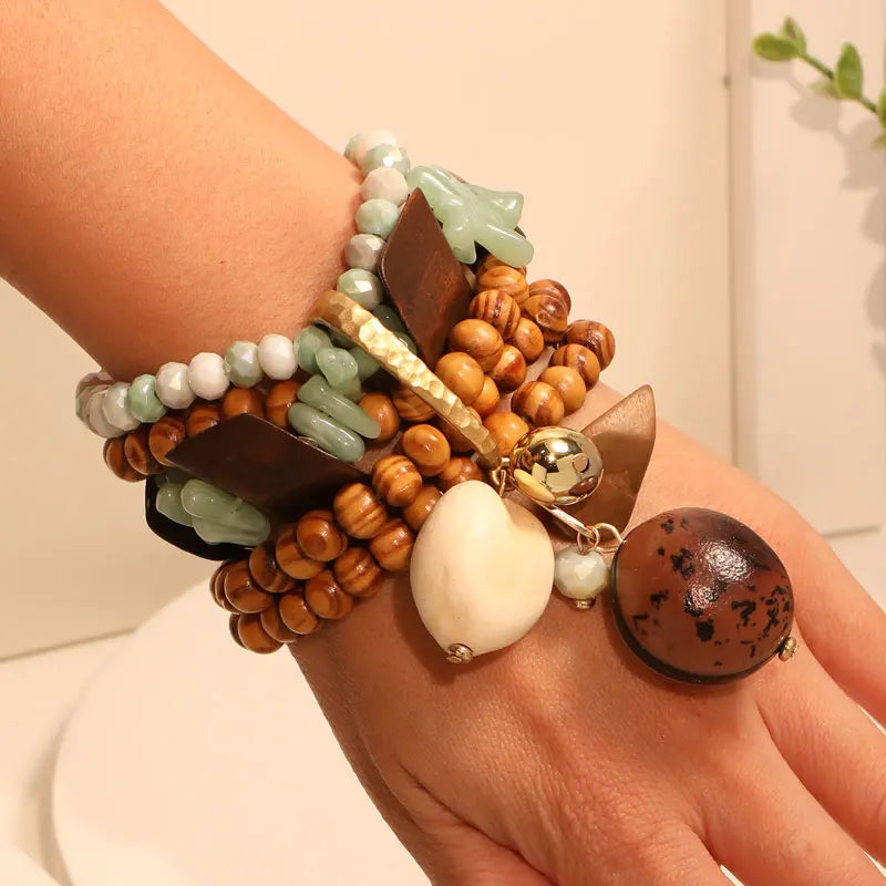 Conjunto de Pulseiras com Contas e Pingentes