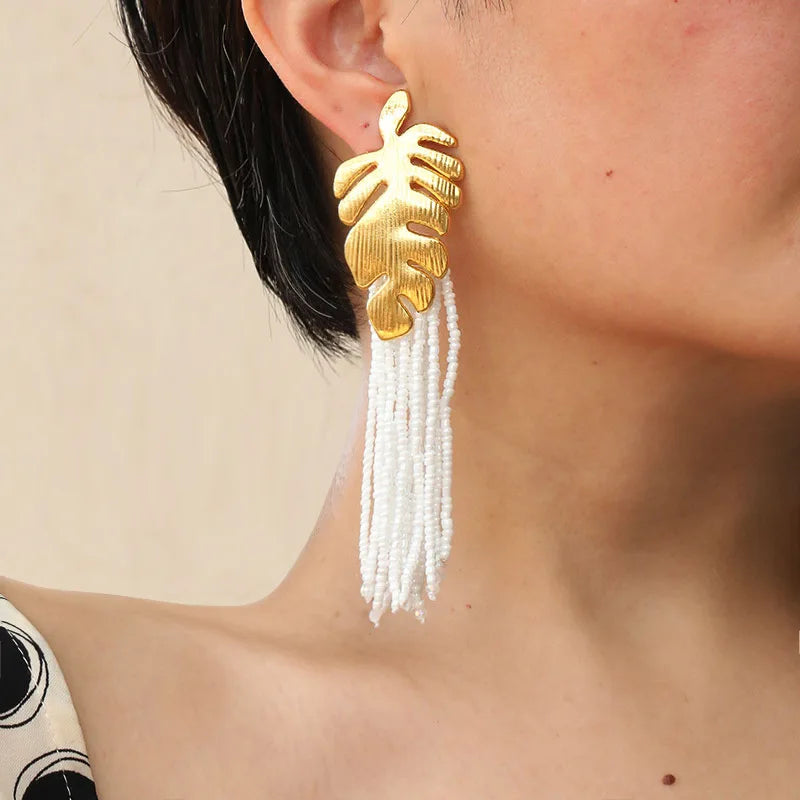 Brincos Longos com Pingentes de Folha e Franjas