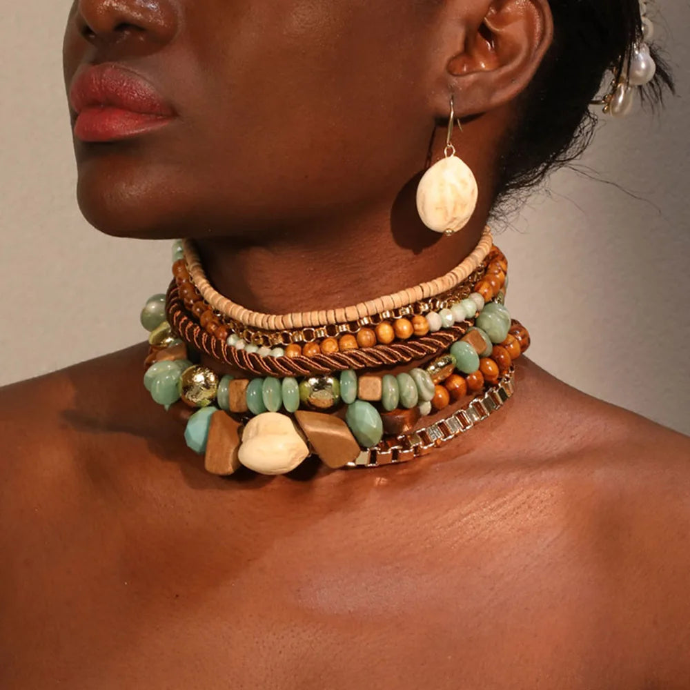 Colar Choker Boho Multi Camadas Verde Oliva & Brinco Concha | By Mireva
