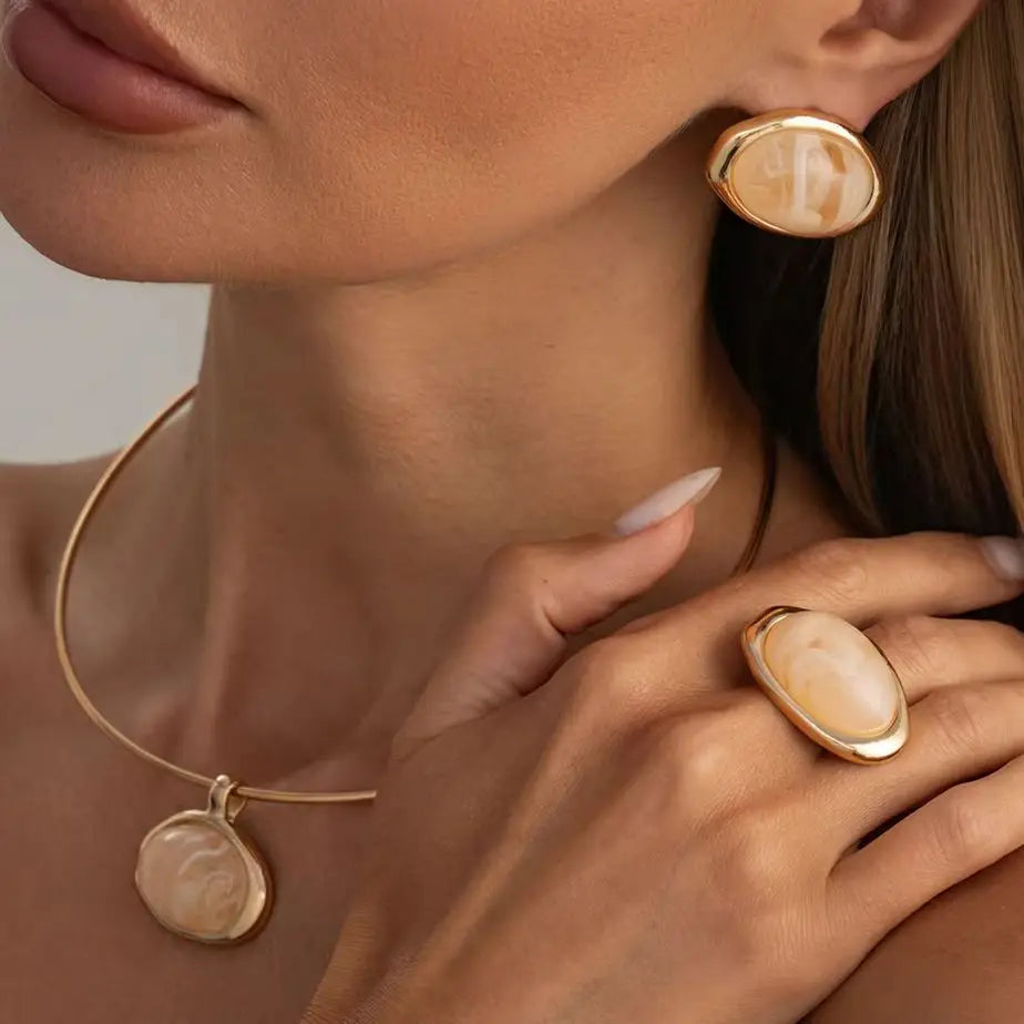 Conjunto de Joias Âmbar Dourado