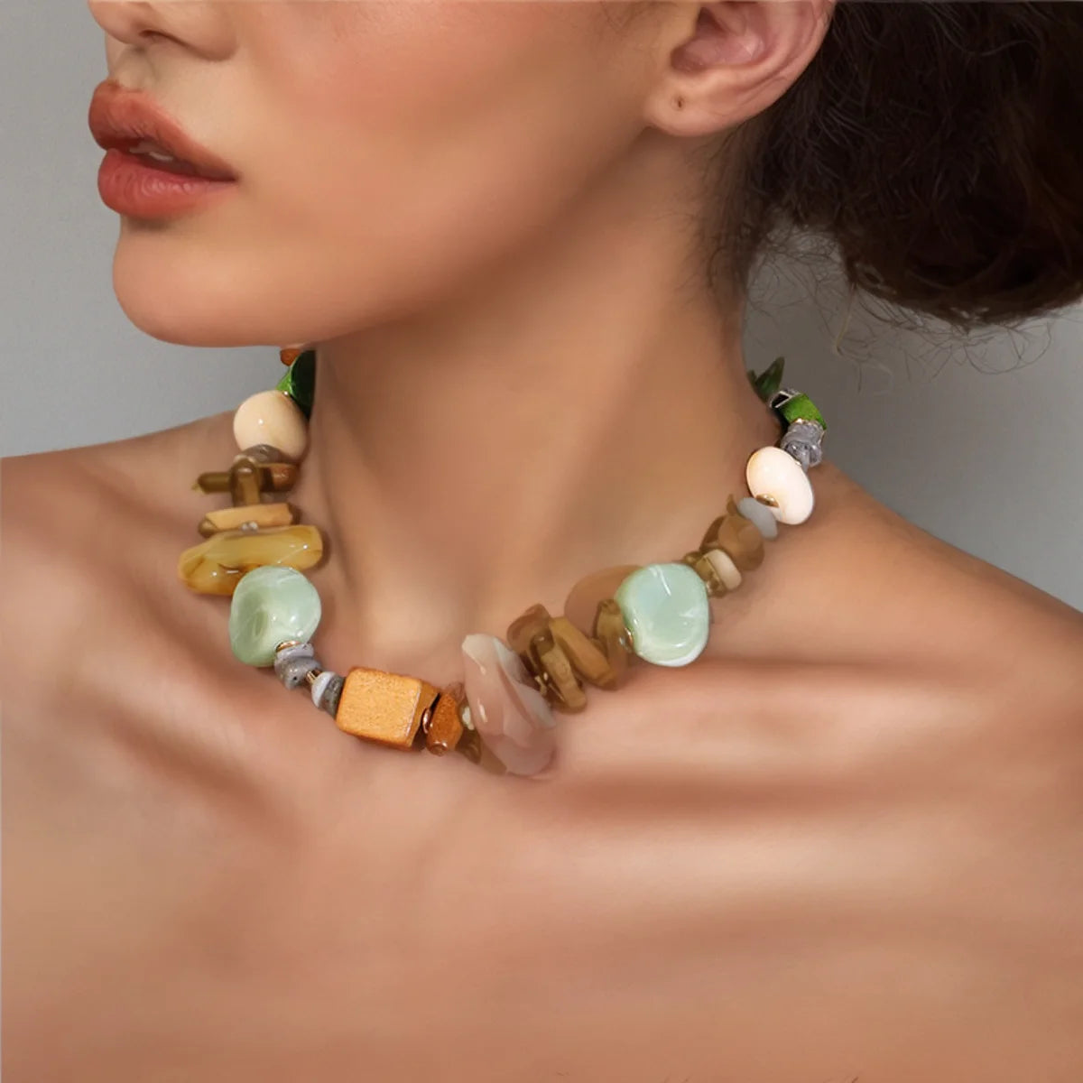 Colar Boho Pedras Naturais Tons Terra & Verde | By Mireva