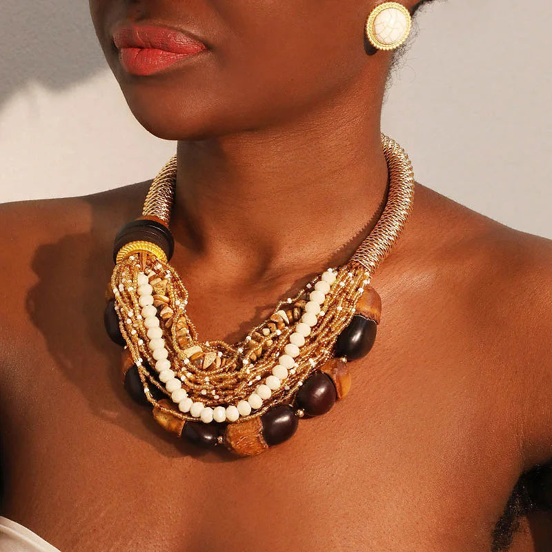 Colar Boho Cascata de Sementes Dourado | By Mireva