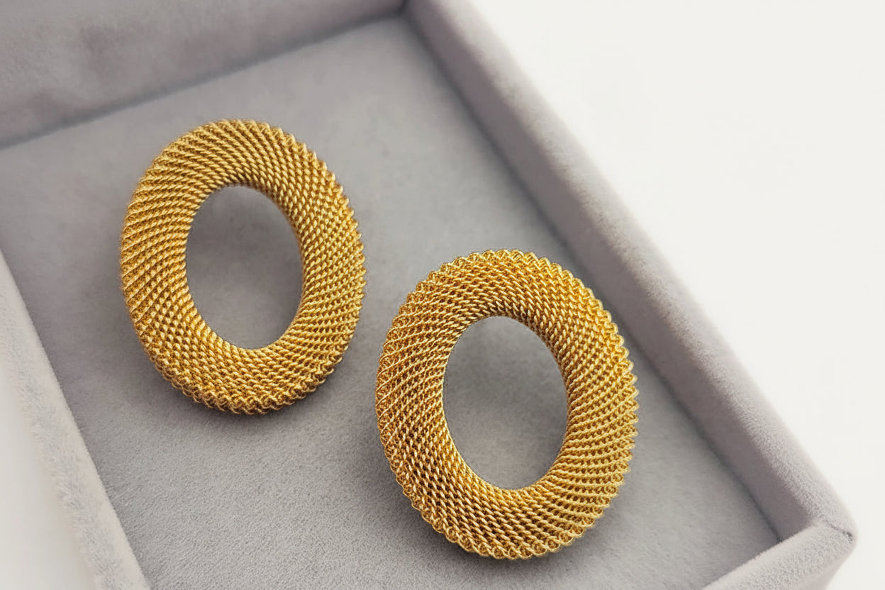 Brinco Maxi Dourado de Trama