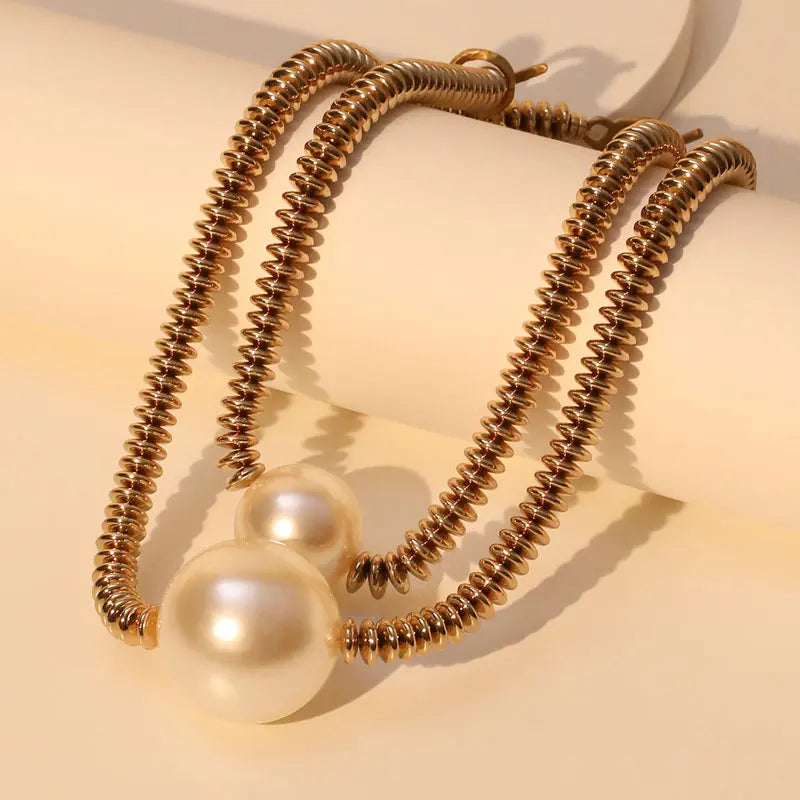 Colar Statement com Pérolas