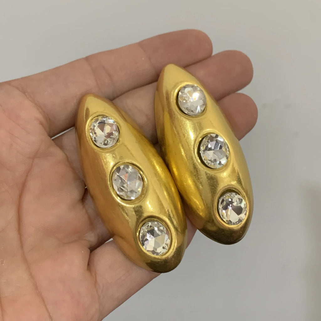 Brinco Maxi Dourado com Pedras Pretas