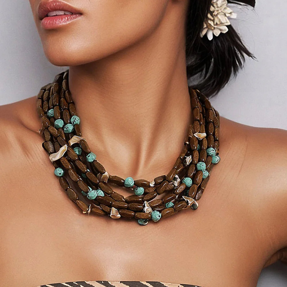 Colar Boho Multicamadas Madeira & Turquesa | By Mireva