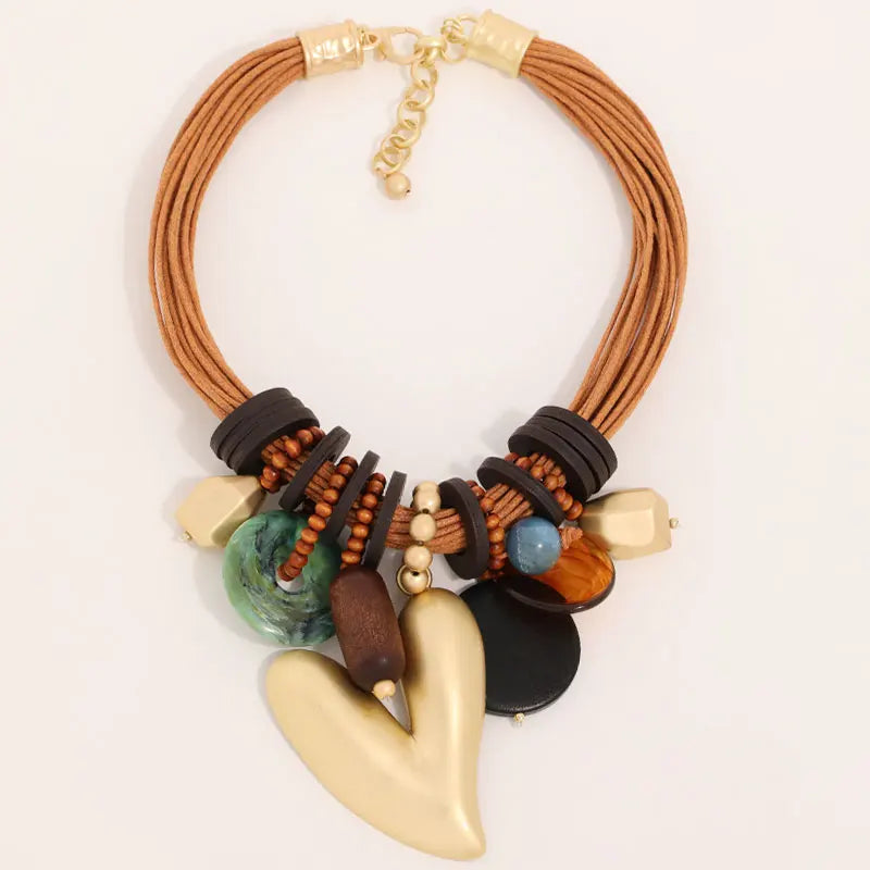 Colar Statement Coração Dourado & Mix de Contas | By Mireva