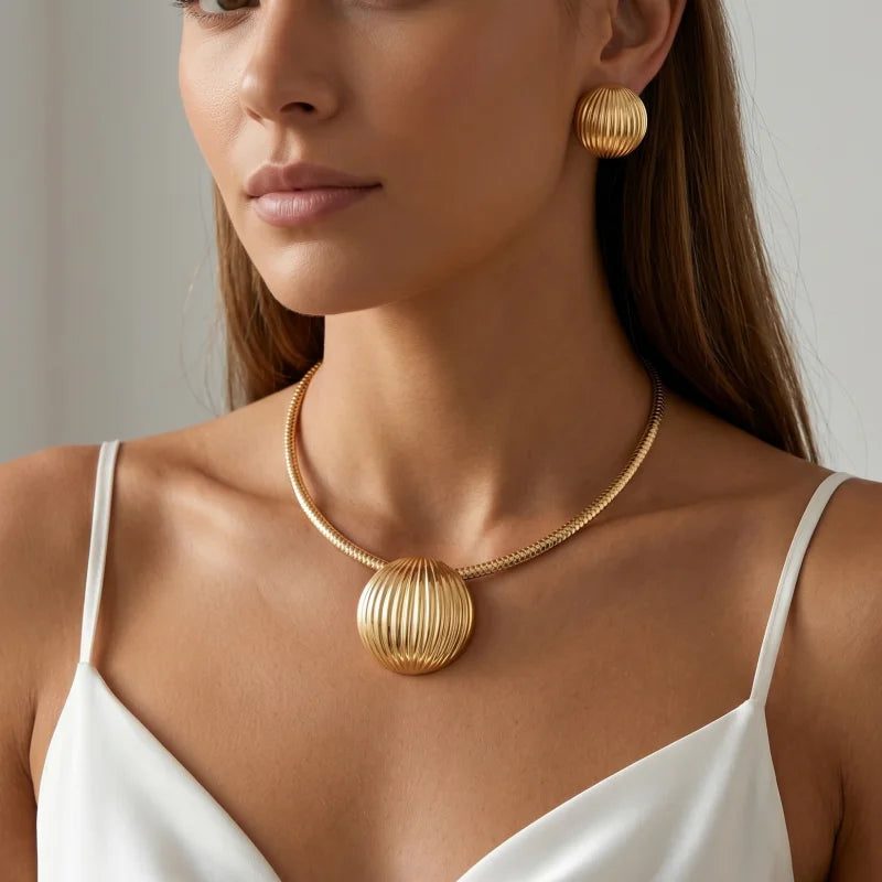 Conjunto de Joias Dourado Círculos Texturizados