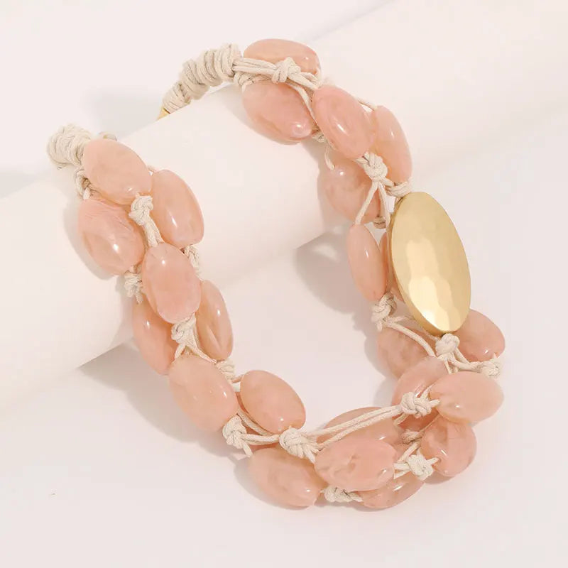 Colar Rosé Artesanal com Cordão e Detalhe Dourado