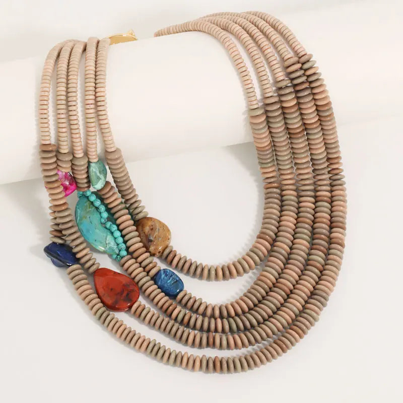 Colar Maxi Multi Fios Nude & Pedras Coloridas | By Mireva