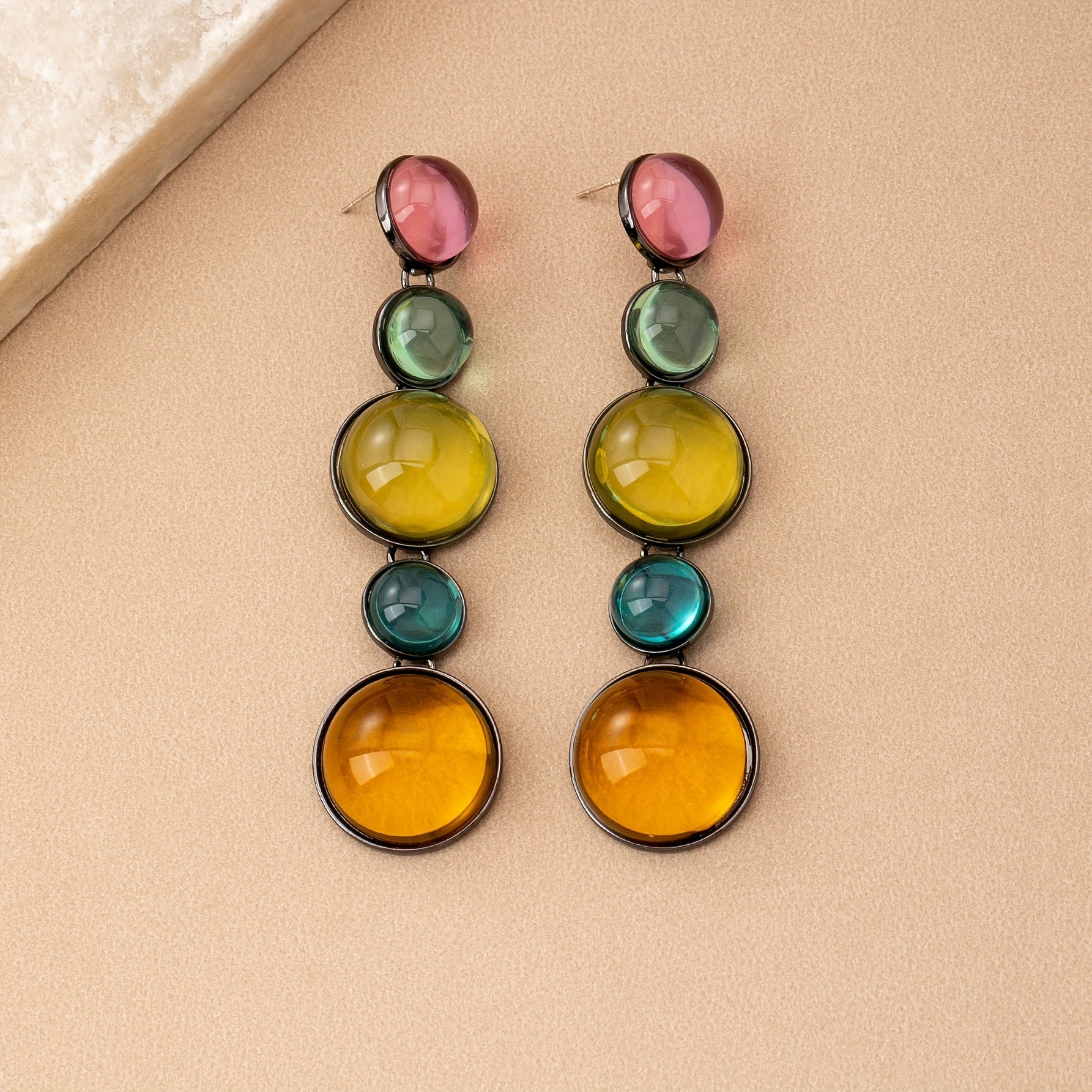 Par de Brincos Boho Multicolor Cascata Redonda & Acrílico | By Mireva