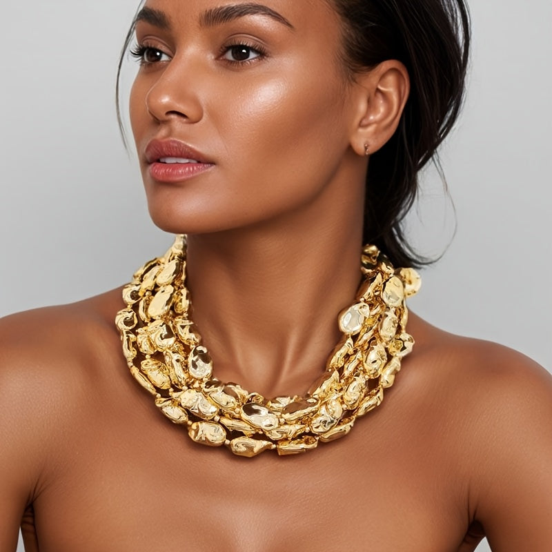 Colar Elegante Multicamadas Gotas Douradas | By Mireva